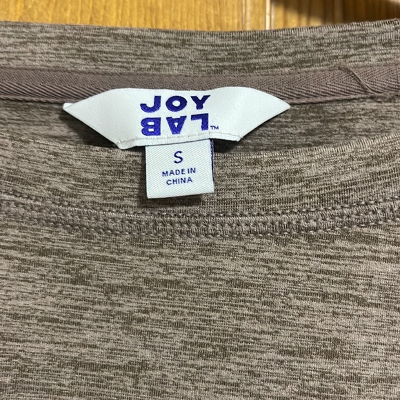 JoyLab Pullover. - Picture 2 of 4